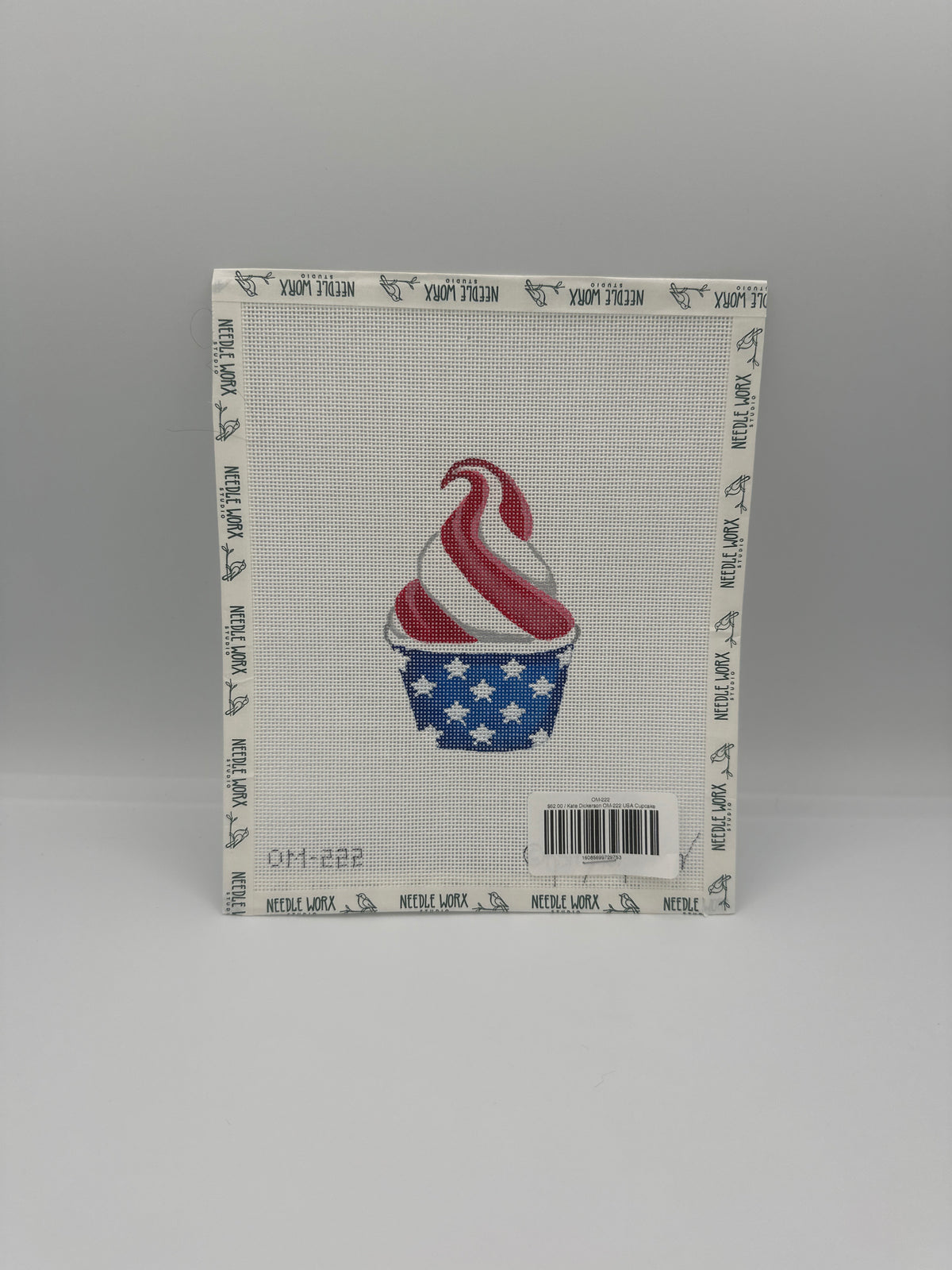 Kate Dickerson OM-222 USA Cupcake