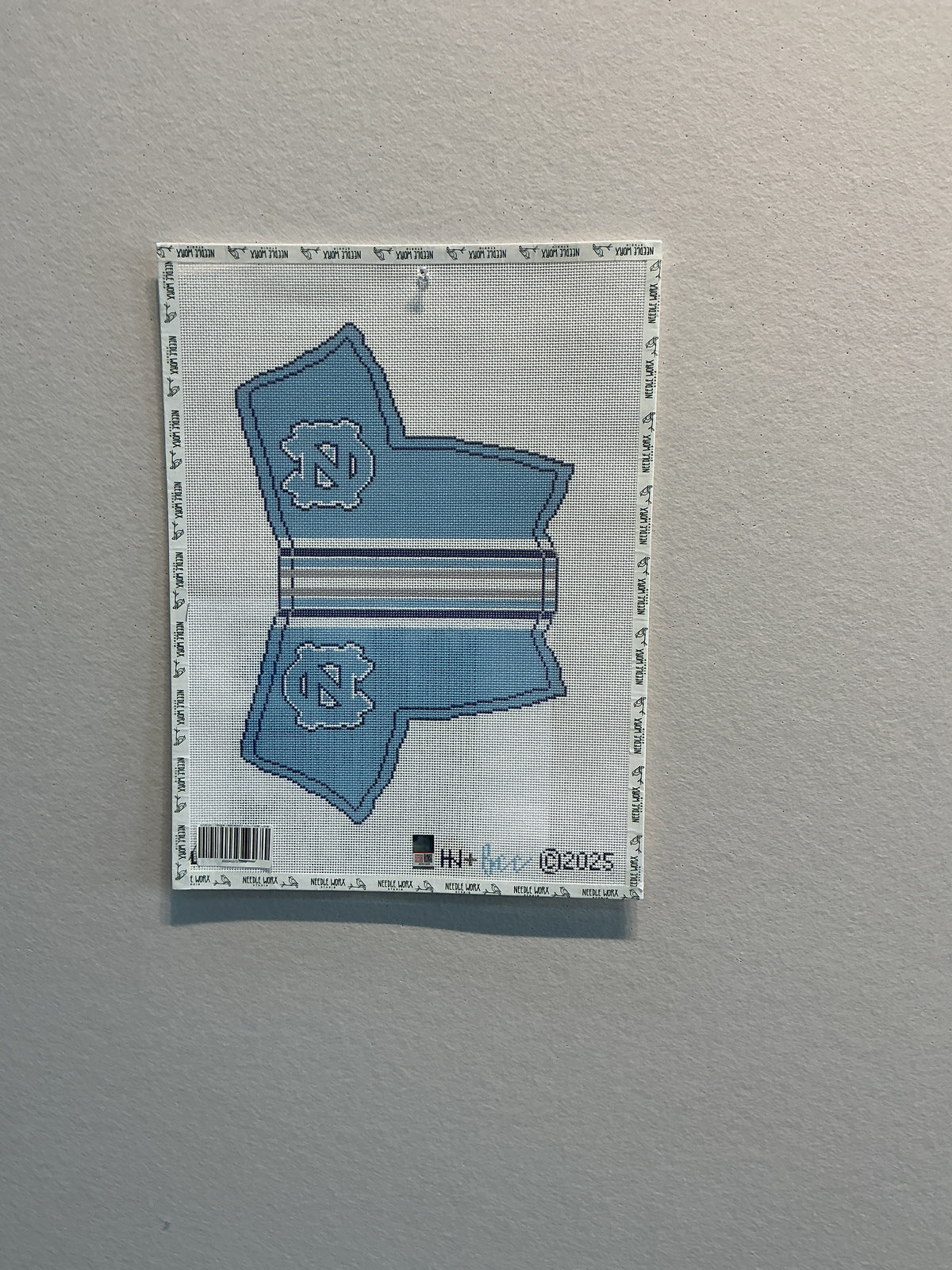 Hedgie Needlepoint UNC Putter Cover